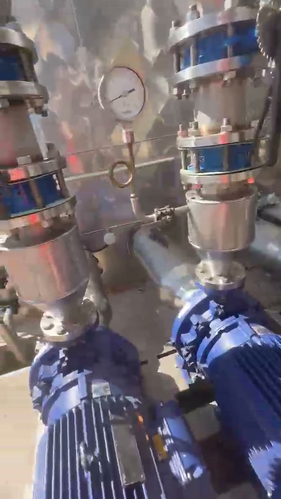 Equipamentos e tubulações industriais